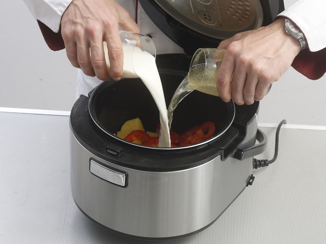 Рагу из индейки в мультиварке - шаг 4