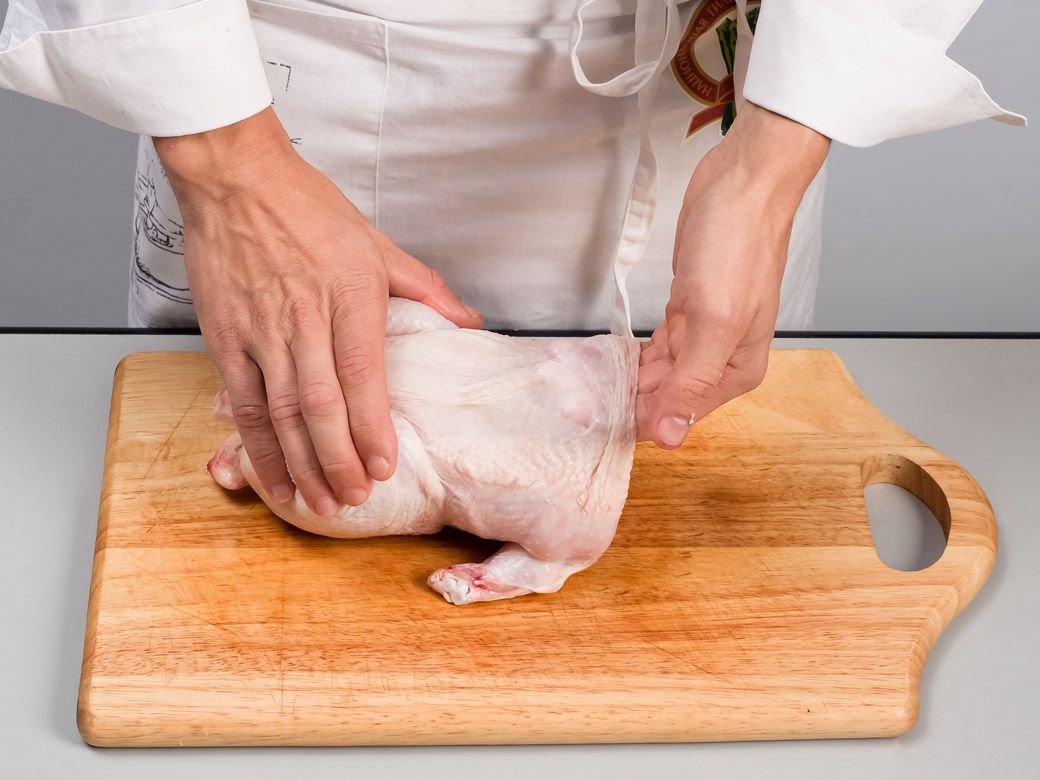 Запеченная курица с лимоном и травами в мультиварке - шаг 1