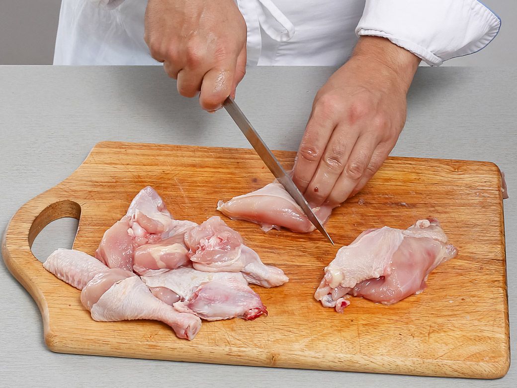 Рецепт: Цыпленок в горчичном соусе в мультиварке - шаг 1