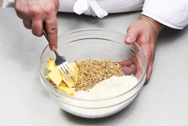 Брауни с шоколадом в мультиварке - шаг 1